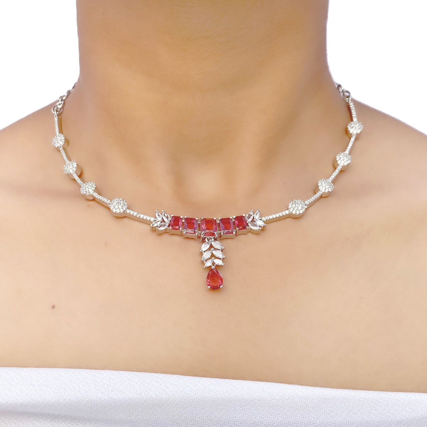 Vastra AD Studded Necklace Set