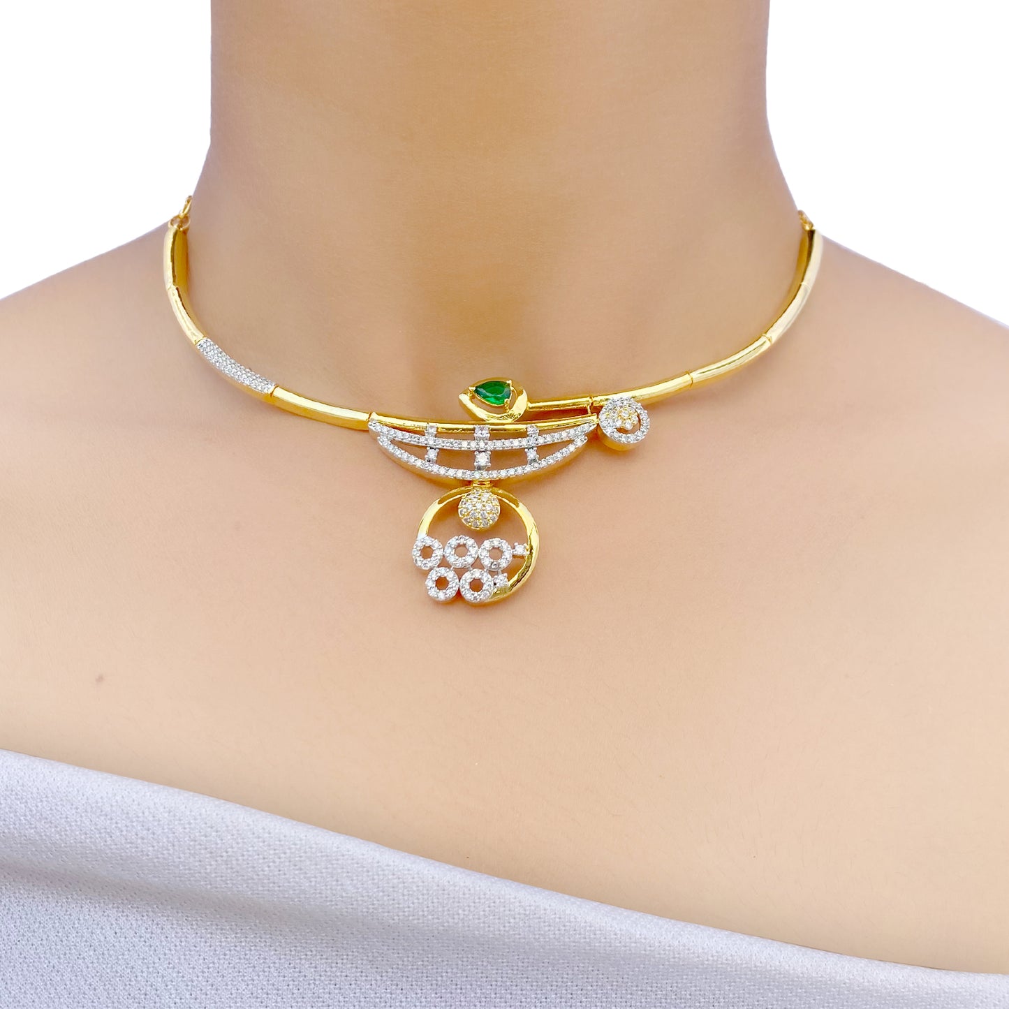 Rivaaz AD Studded Necklace Set