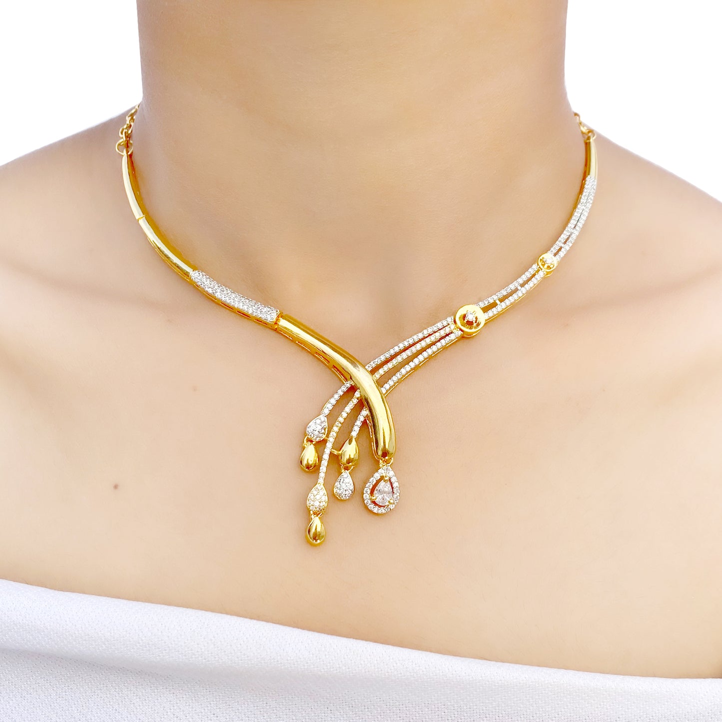 Narmada AD Studded Necklace Set