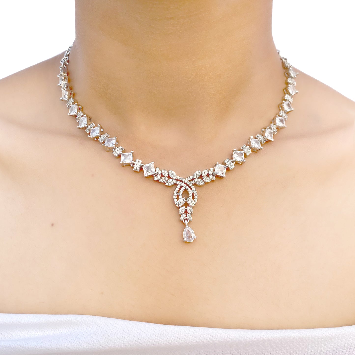 Jiya AD Studded Necklace Set