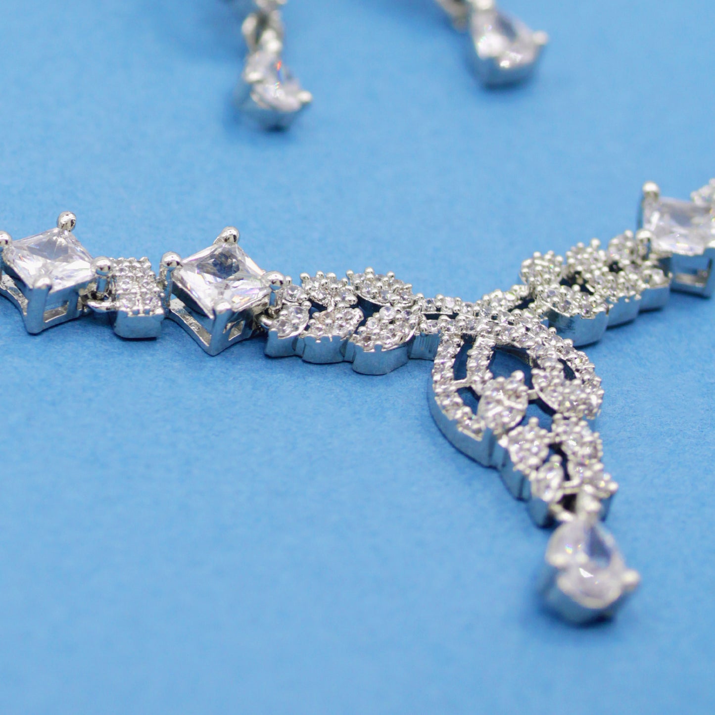 Jiya AD Studded Necklace Set